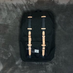 Herschel Little America Backpack - OFFEST COLLECTION